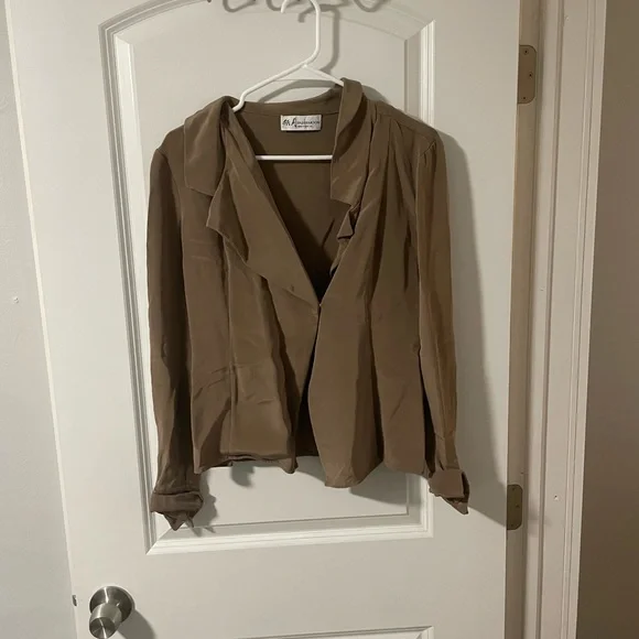 Jacket - Picture 1 of 4